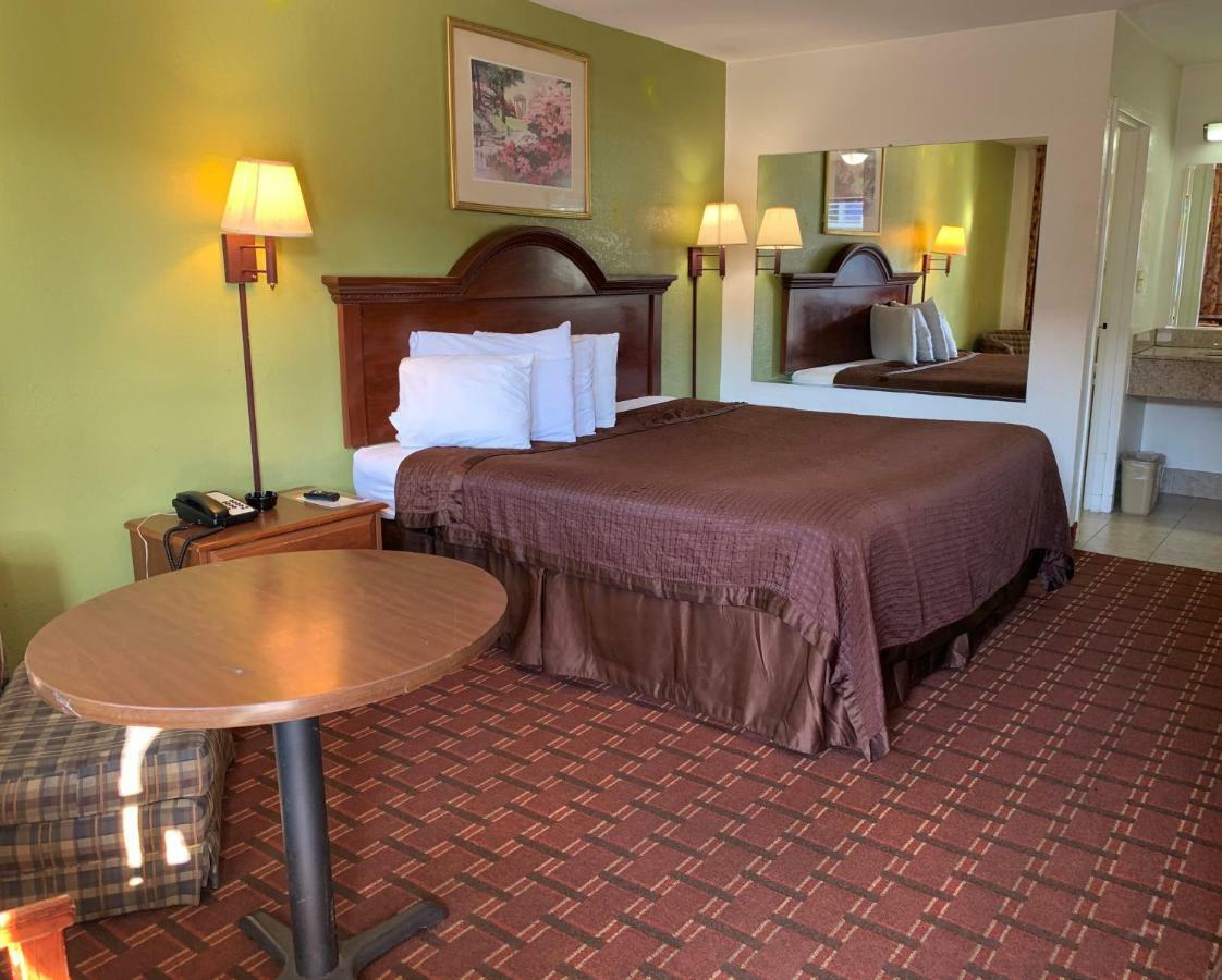 Royal Regency Inn Rock Hill Ngoại thất bức ảnh